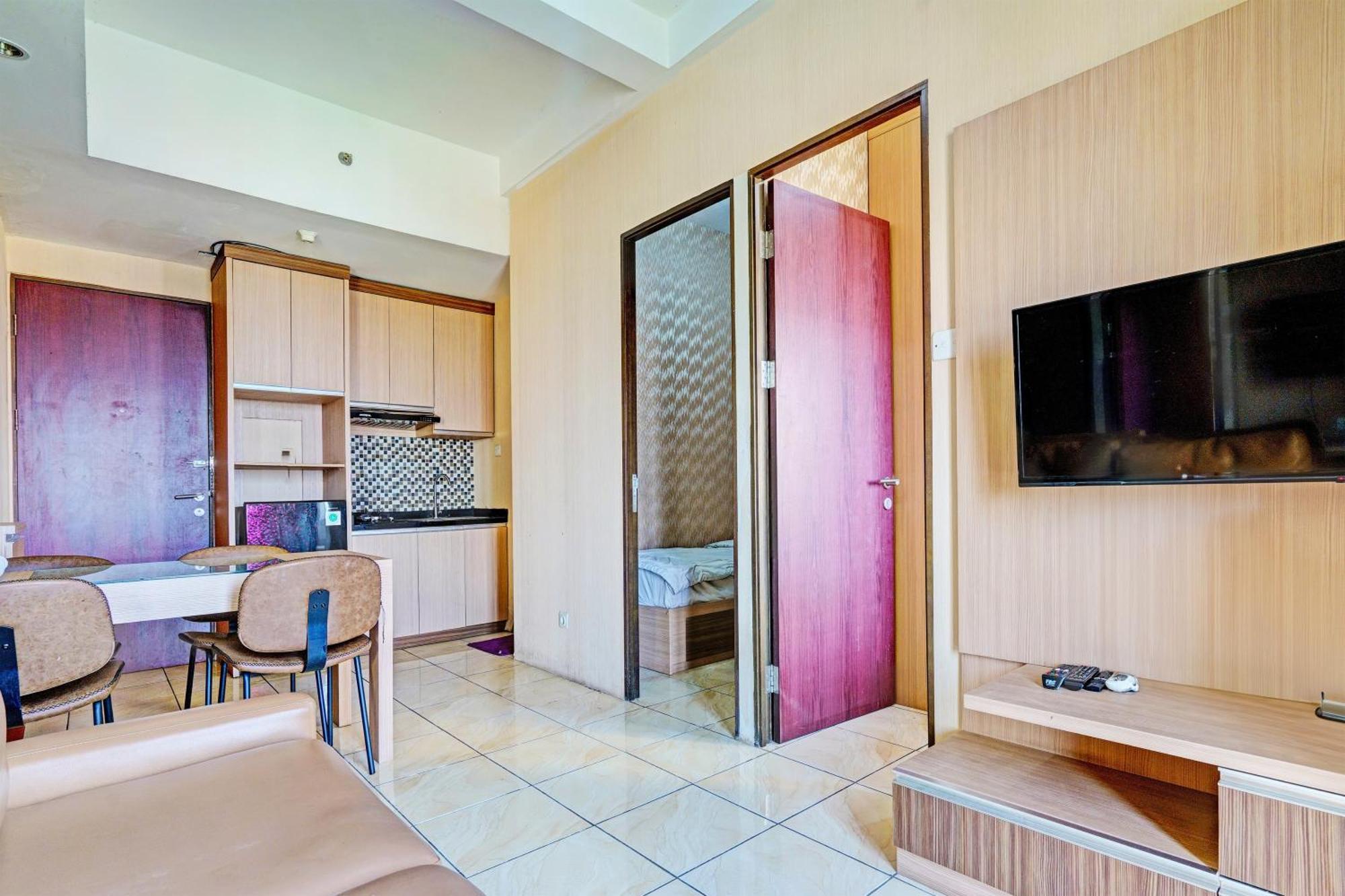 Oyo Life 93170 Apartement Gateway Cicadas By Mr Pro Bandung Exterior photo
